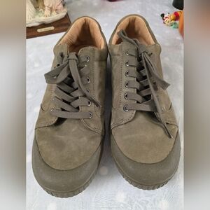 Spring Court Suede Men's Olive Casual Sneakers Size 44 (10.5-11US)